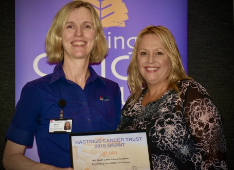 Mid North Coast Cancer Institute uses Hastings Cancer Trust grant for a device to test cancer patients