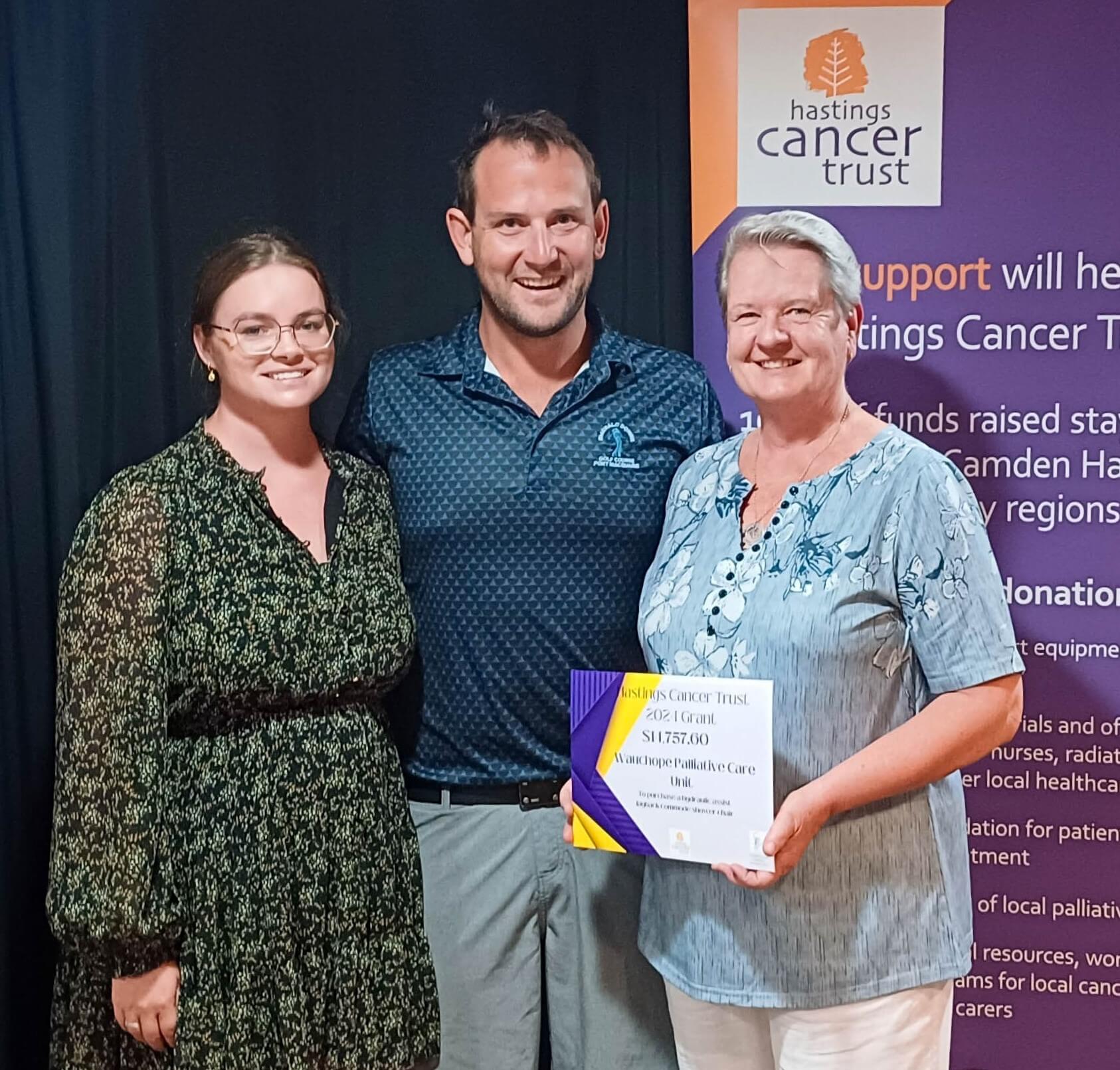 Emerald Downs Golf Course Raises Funds for Palliative Care Unit